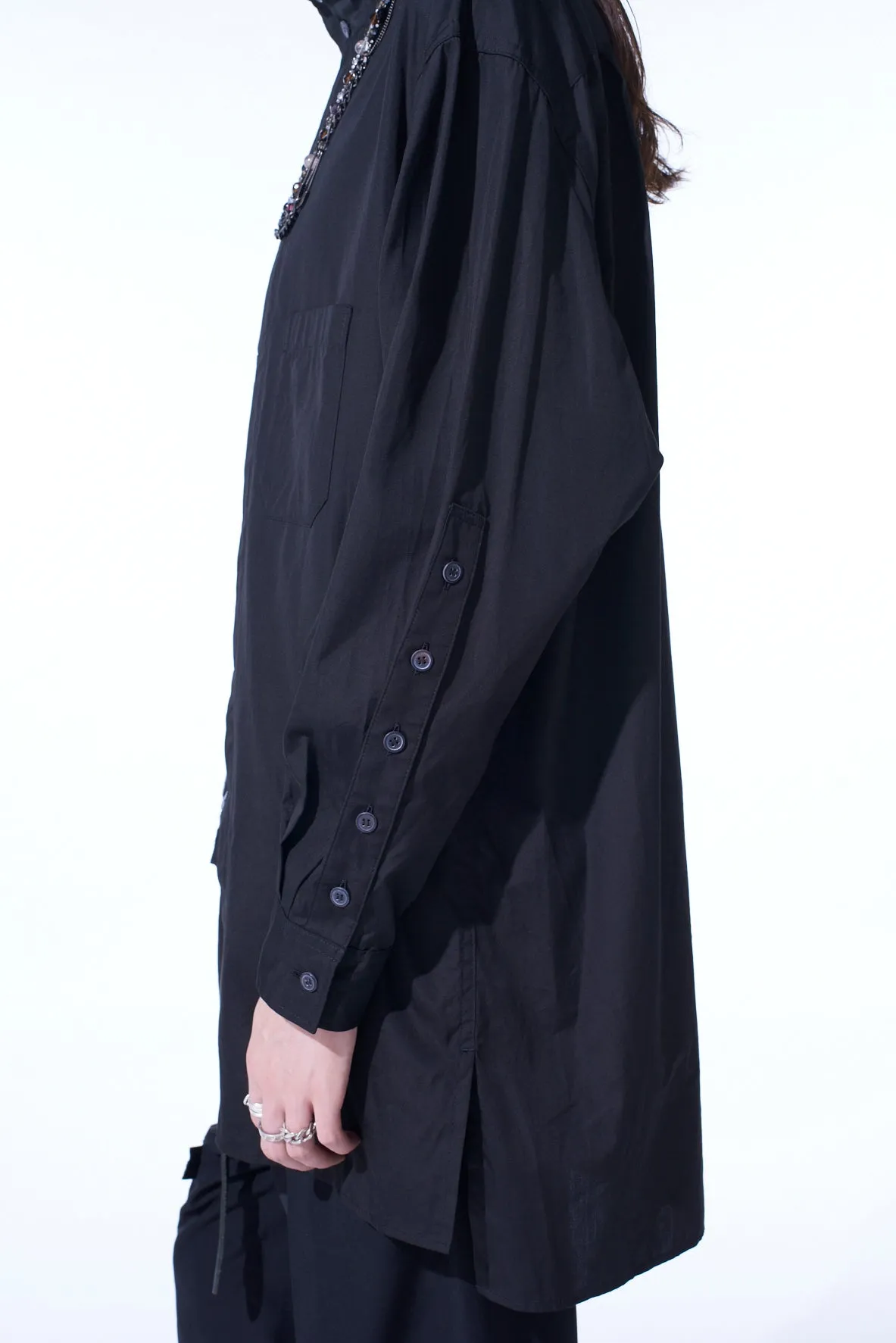 COTTON BROAD MULTI-BUTTONED SLEEVES STAND COLLAR SHIRT