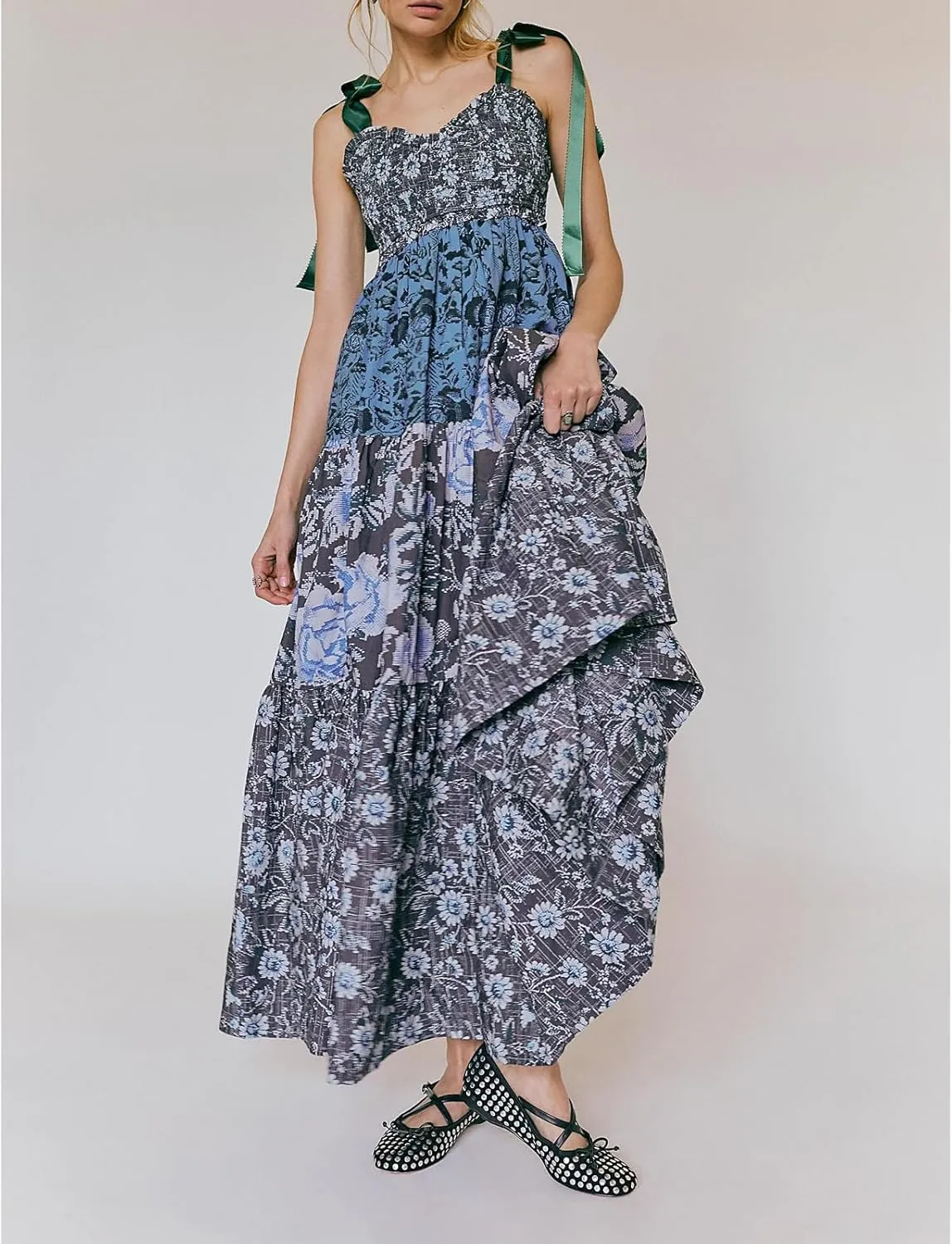 Floral Maxi Dresses for Women Sleeveless Tie Shoulder Smocked Flowy Boho Long Dress Y2k Summer Vacation Sundress